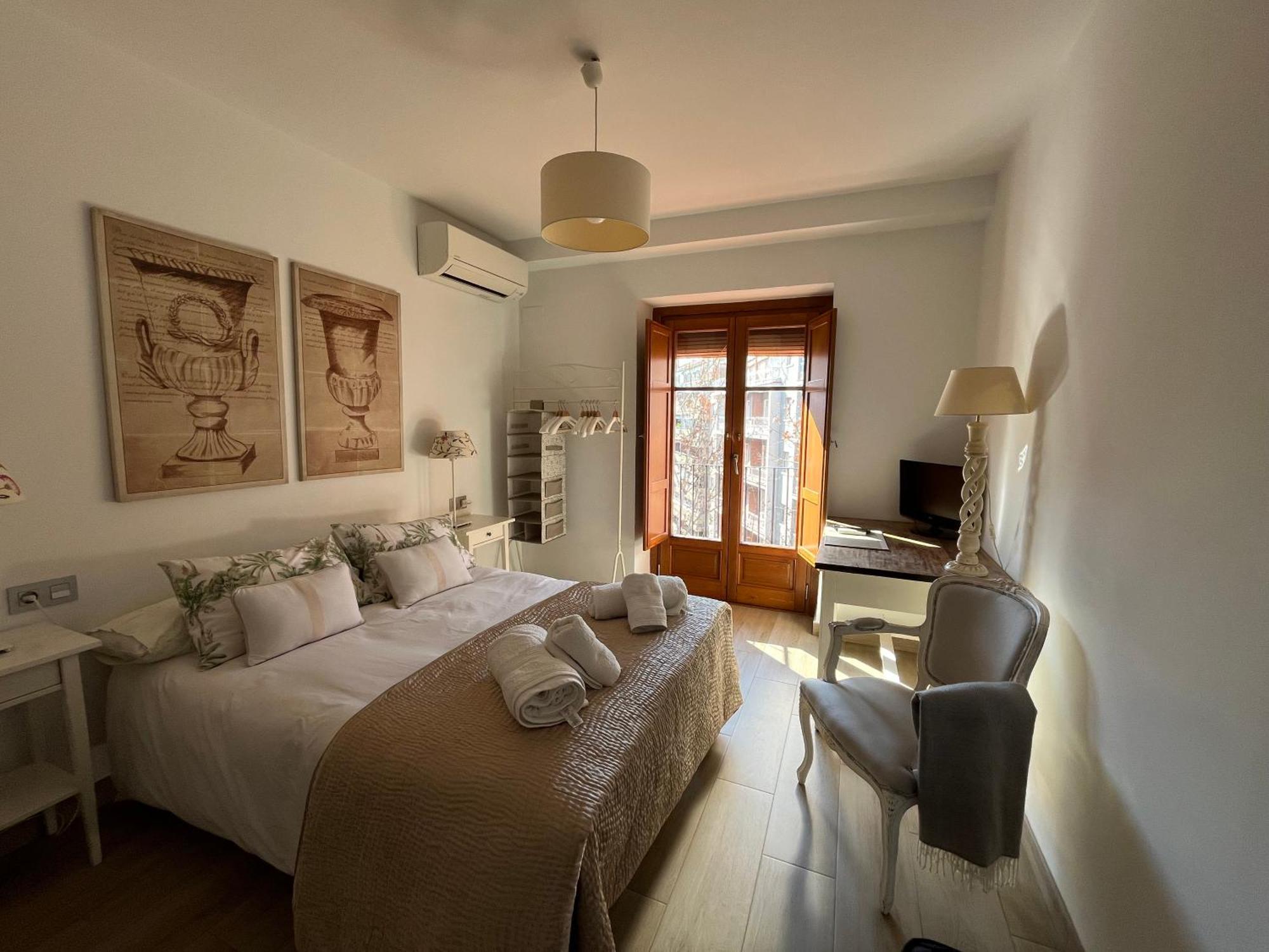 Fantastico Apartamento Suite En Centro De Гранада Екстер'єр фото