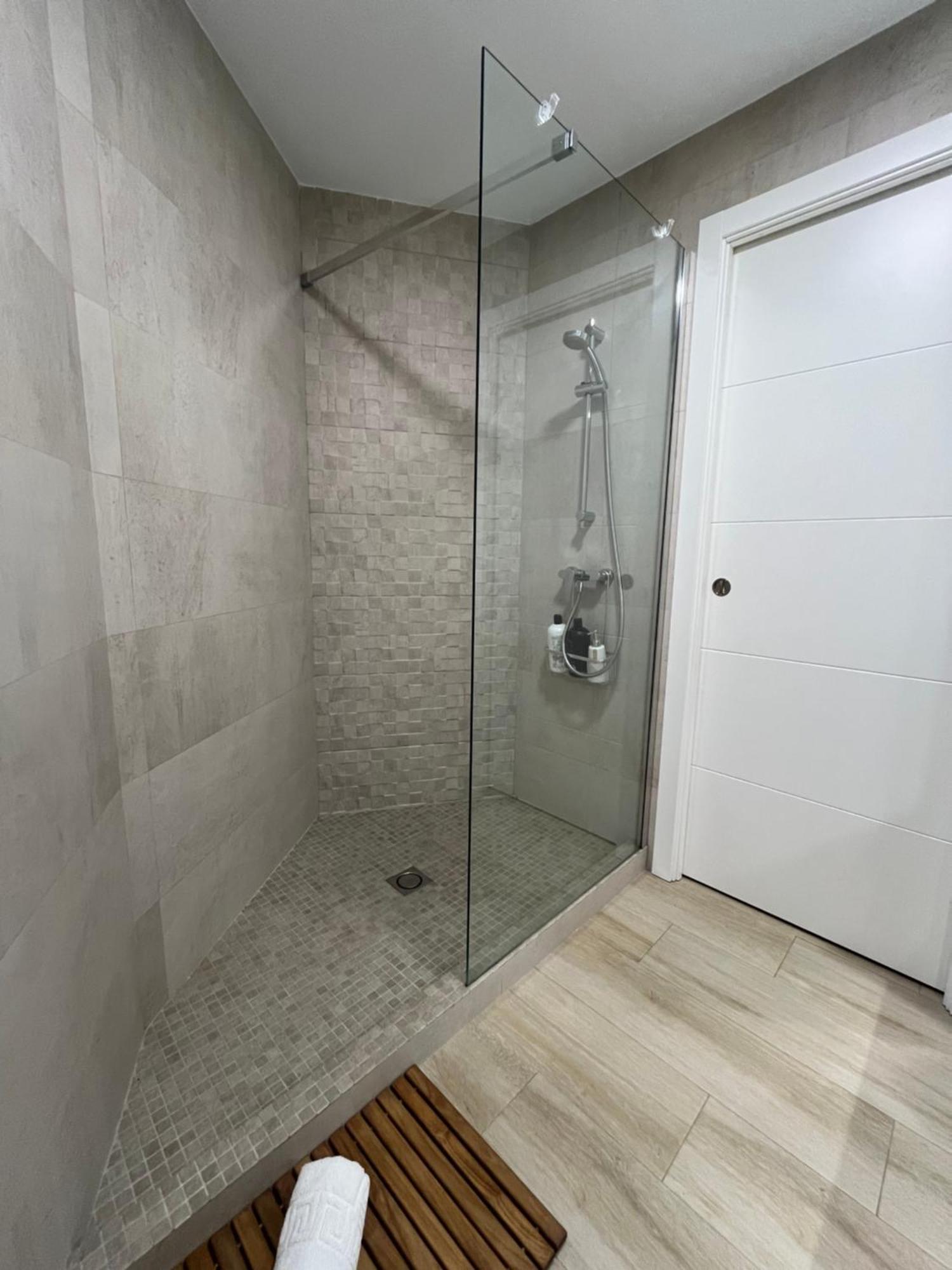 Fantastico Apartamento Suite En Centro De Гранада Екстер'єр фото